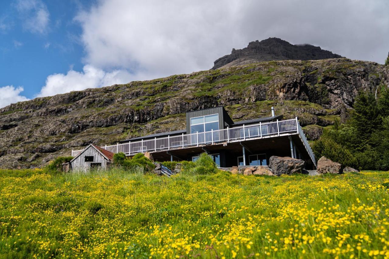 ホテル Ekra Glacier Lagoon Gerdi エクステリア 写真